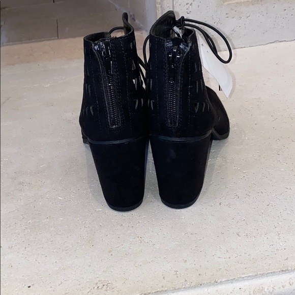 Block heel shoes - Picture 3 of 3